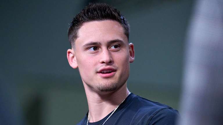 Los Chiefs firman al pateador Matt Araiza, anuncia su agente